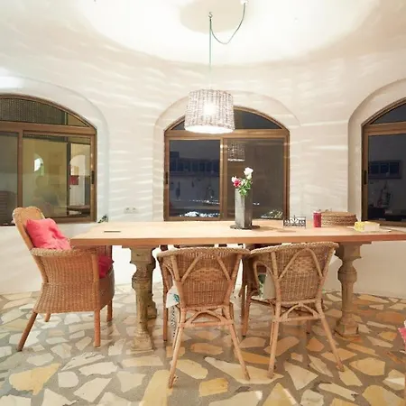 Villa Rosanka בית נופש גרנדה